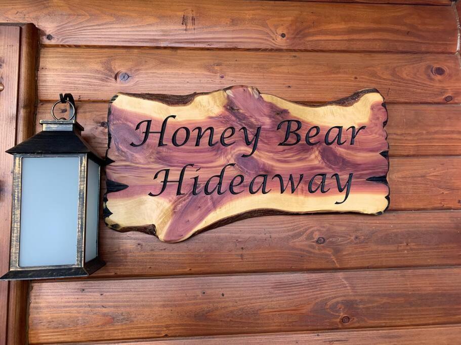 Honeybear Hideaway Cabin Hayward Dış mekan fotoğraf