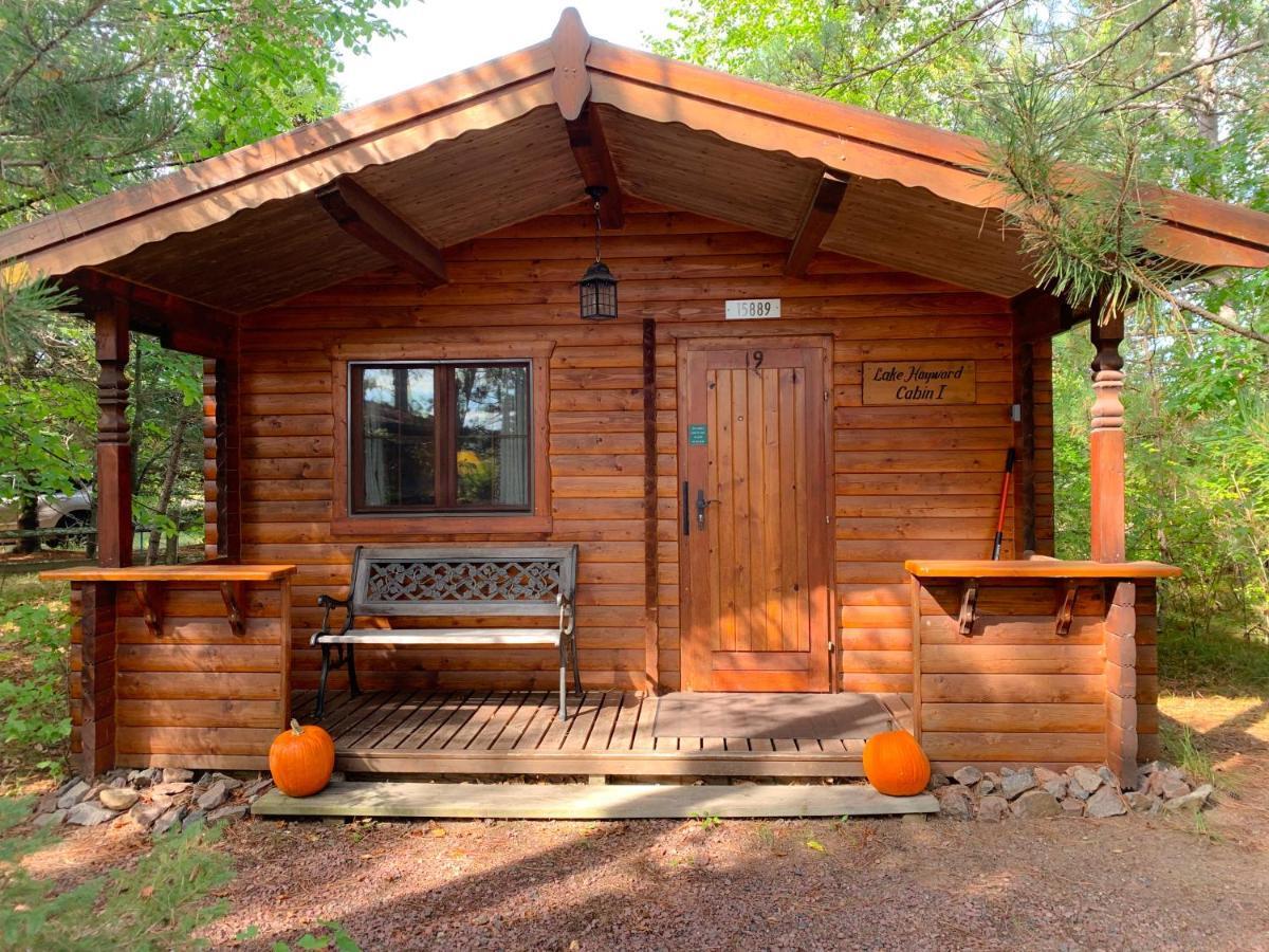 Honeybear Hideaway Cabin Hayward Dış mekan fotoğraf